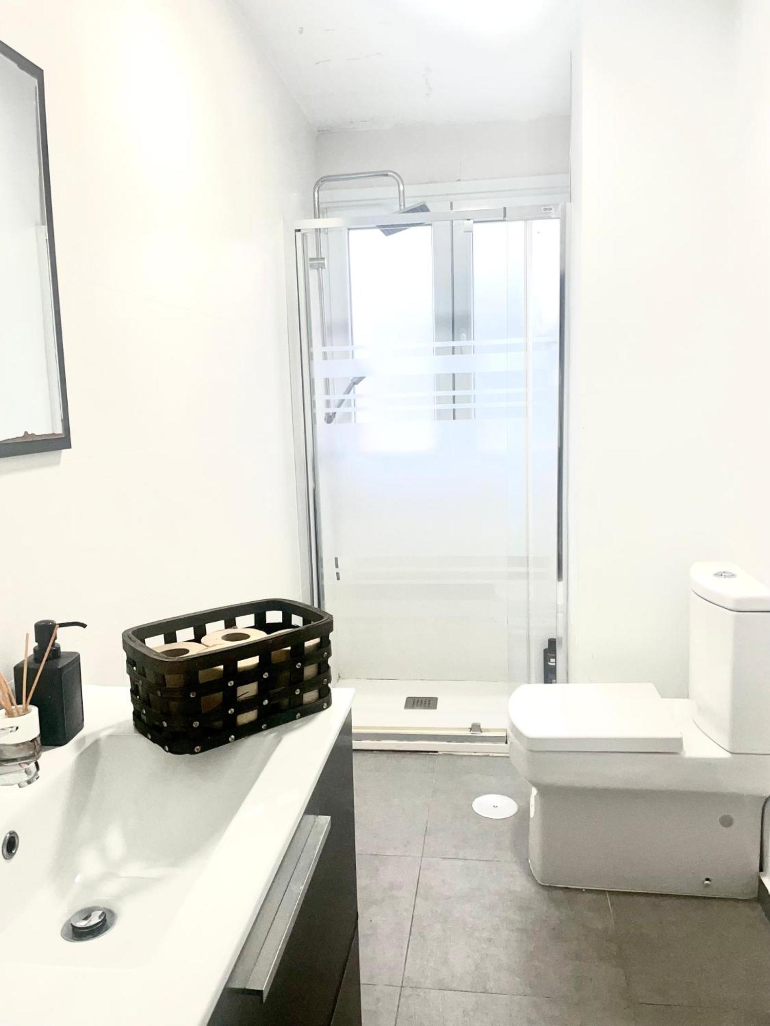 Apartamento Piso acogedor y tranquilo - Junto a ifema y aerop. Madrid Exterior foto